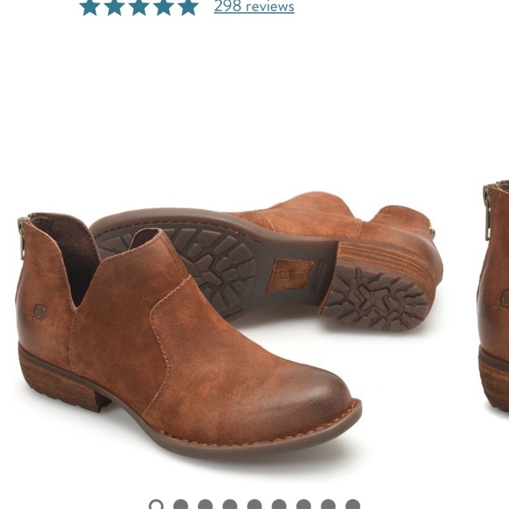 Size 11m women’s Born leather booties